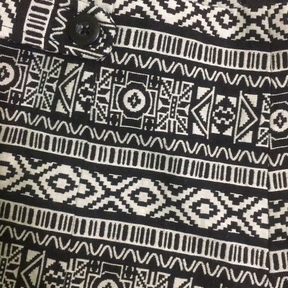 NWOT! Black & White Aztec Shorts - Picture 2 of 5